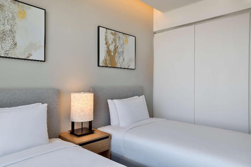 DoubleTree by Hilton Abu Dhabi Yas Island Residenc - Oda