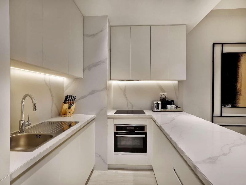 DoubleTree by Hilton Abu Dhabi Yas Island Residenc - Oda