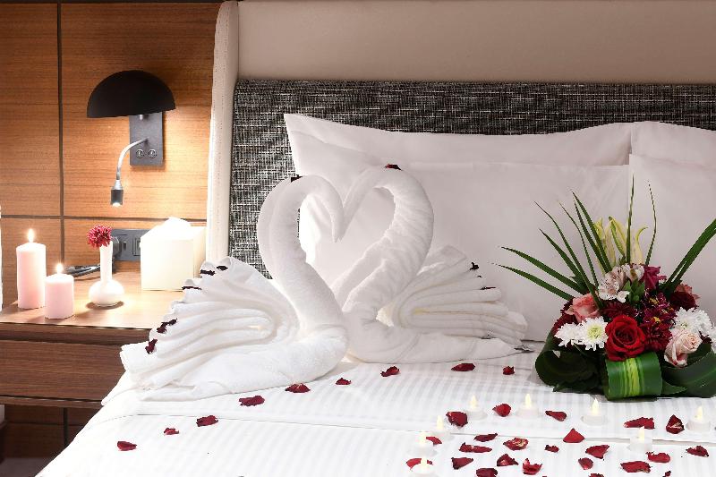 Golden Tulip Riyadh - Oda