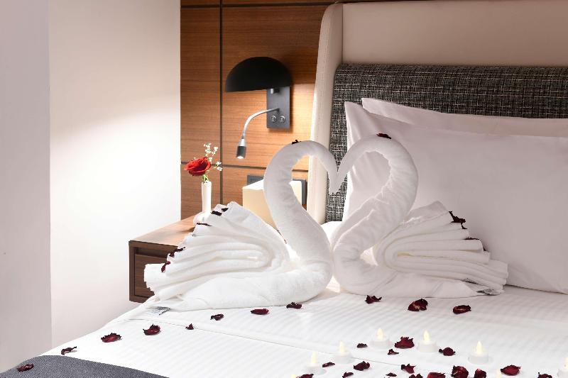 Golden Tulip Riyadh - Oda