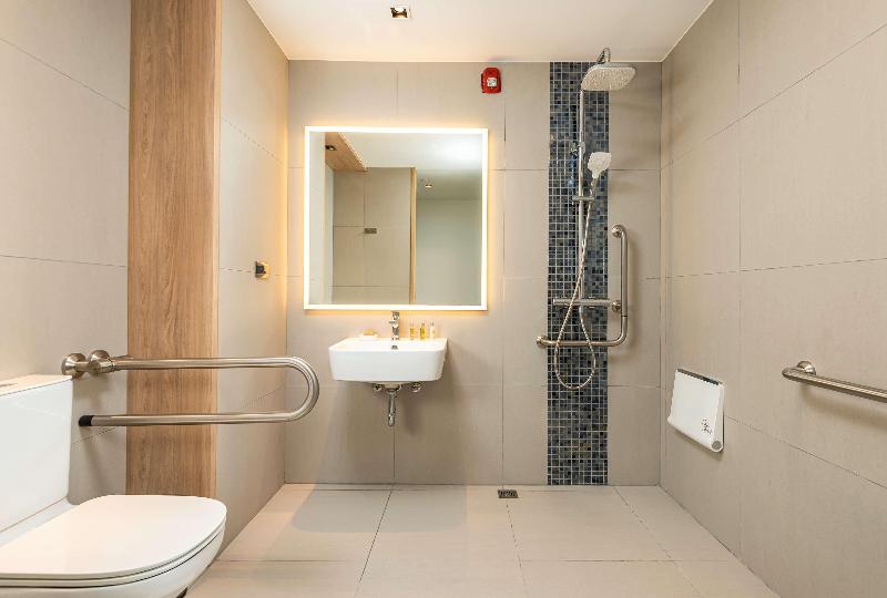 Hilton Garden Inn Phuket Bang Tao - Oda