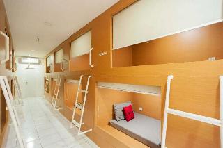 Formerly RedDoorz Hostel near Taman Puring fotoÄŸrafÄ±