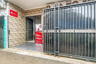 Formerly RedDoorz near Graha Cijantung Mall fotoÄŸrafÄ±