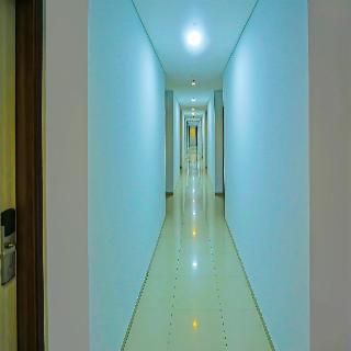Super Oyo Townhouse Oak Ht Fiducia Pondok Gede fotoÄŸrafÄ±