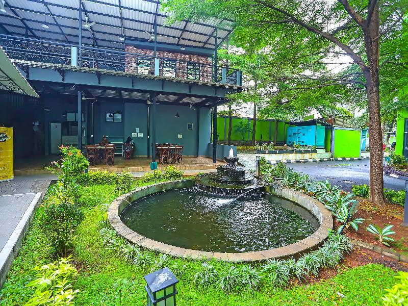 Super Oyo Townhouse Oak Ht Fiducia Pondok Gede - Genel