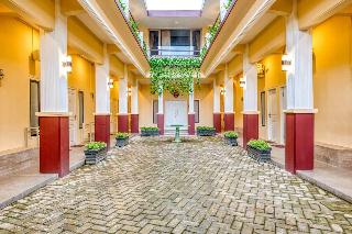 Formerly RedDoorz Syariah Kebon Rojo Park Blitar otel fotoğrafı