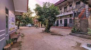 Formerly RedDoorz Syariah near Ciledug Station fotoÄŸrafÄ±