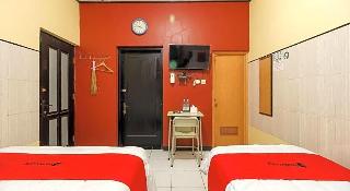 Formerly RedDoorz Syariah near Ciledug Station fotoÄŸrafÄ±