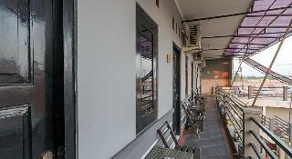 Formerly RedDoorz Syariah near Ciledug Station fotoÄŸrafÄ±