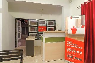 Formerly RedDoorz Syariah near Ciledug Station fotoÄŸrafÄ±