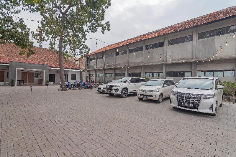 Formerly RedDoorz near Alun-Alun Garut - Genel