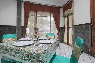 Hotel Lestari by ZUZU fotoÄŸrafÄ±