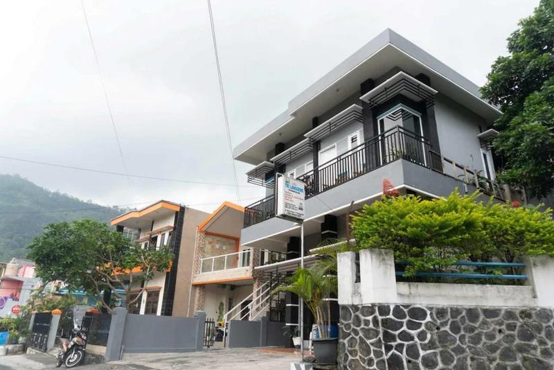 Villa Tri Langgeng BY ZUZU - Genel
