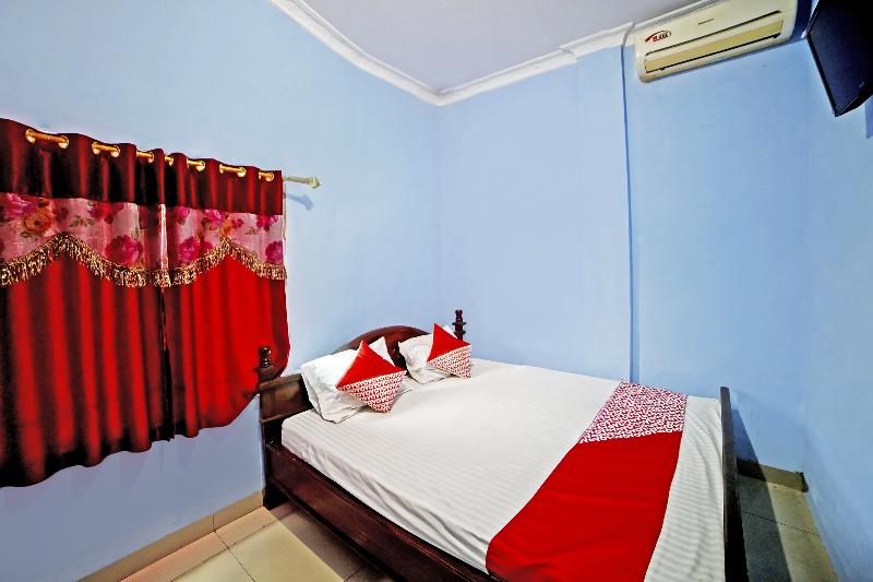 OYO 90922 Gurusinga Guesthouse - Oda