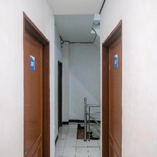 Formerly RedDoorz @ Jalan Brigjend Katamso Medan 2 fotoÄŸrafÄ±