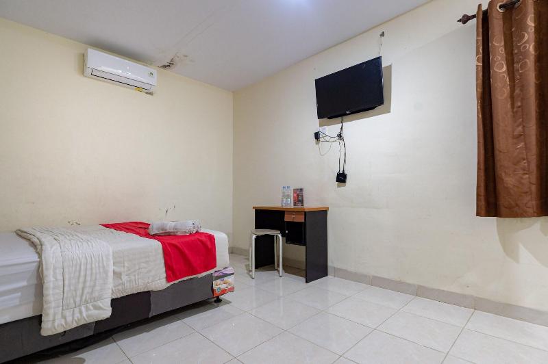 Formerly RedDoorz @ Medan Johor 2 - Oda