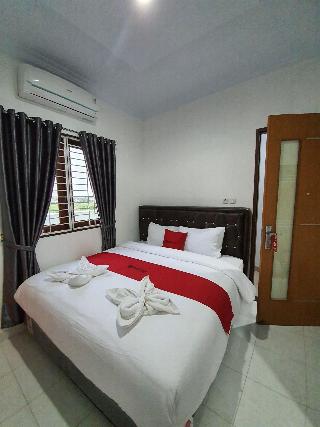 Formerly RedDoorz near CitraLand Gama City Medan fotoÄŸrafÄ±