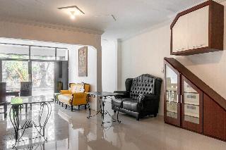 Formerly RedDoorz Manhattan Times Square Medan 2 fotoÄŸrafÄ±