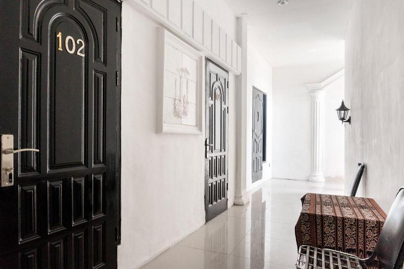 Formerly RedDoorz Manhattan Times Square Medan 2 - Lobi