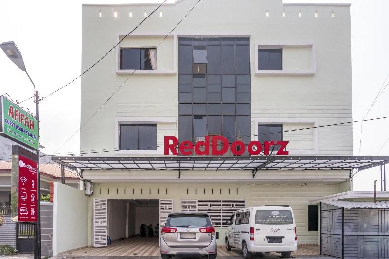 Formerly RedDoorz Syariah Stadion Teladan Medan - Genel