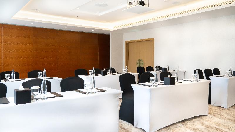 Swissotel Al Murooj Dubai - Toplantı