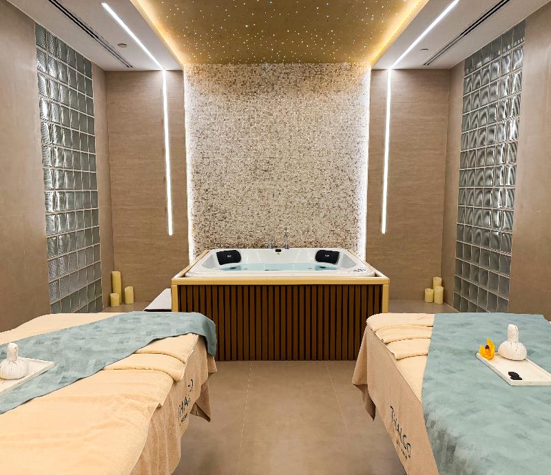Swissotel Al Murooj Dubai - Aktivite