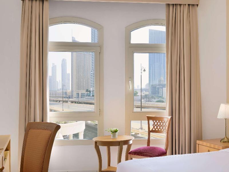 Swissotel Al Murooj Dubai - Oda