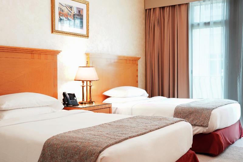 Swissotel Al Murooj Dubai - Oda