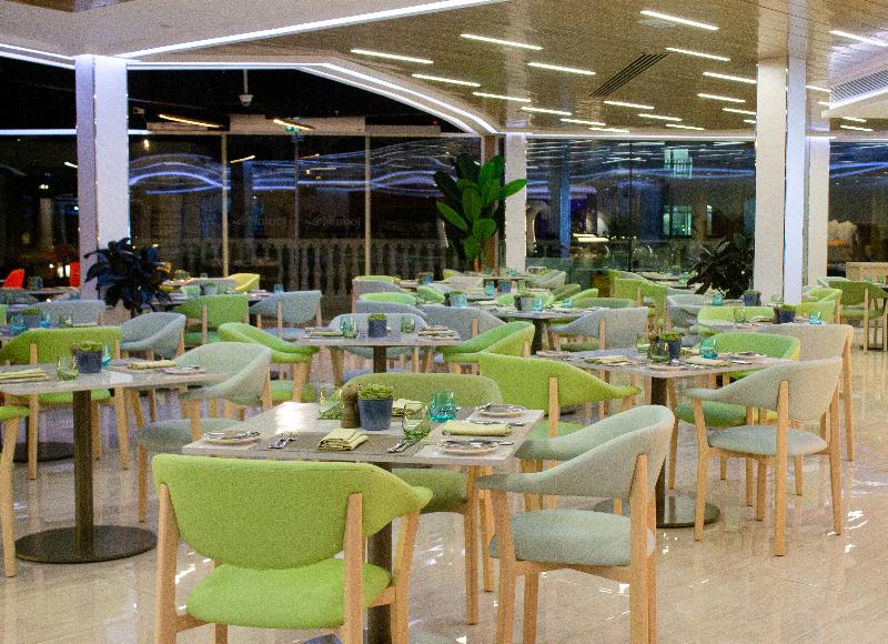 Swissotel Al Murooj Dubai - Restoran