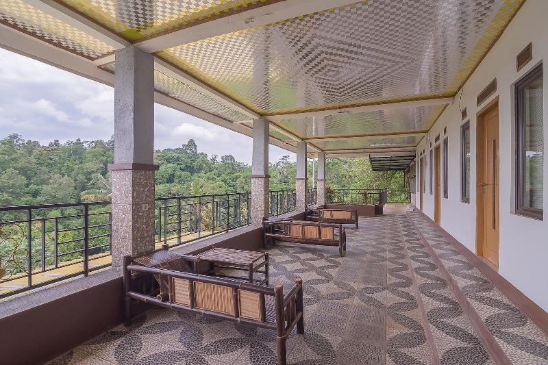 Formerly RedDoorz Resort Batu Apung Purwakarta - Genel