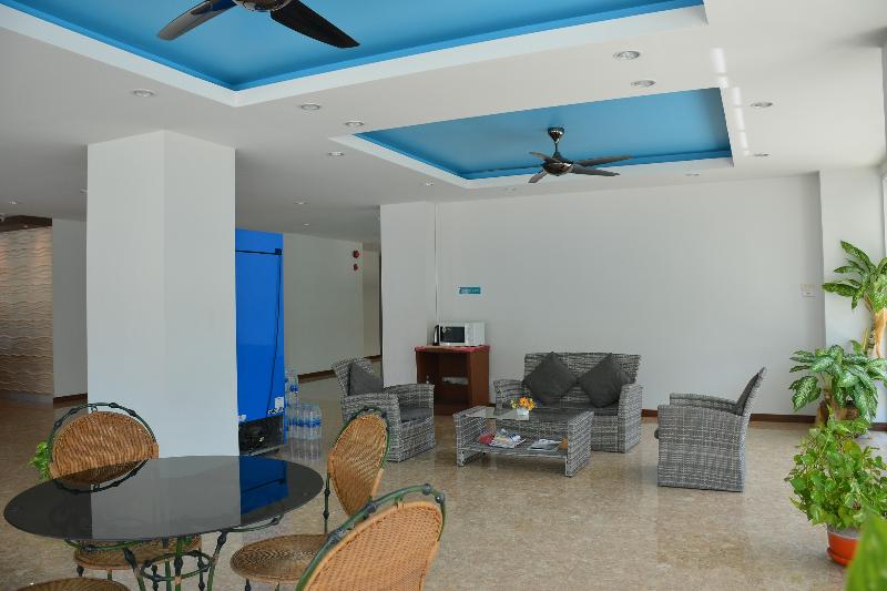 The Base Hua Hin by ZUZU - Lobi