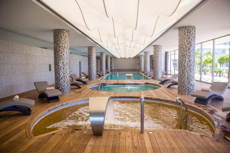 On'Live Hotel - Havuz