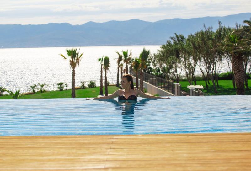 On'Live Hotel - Havuz