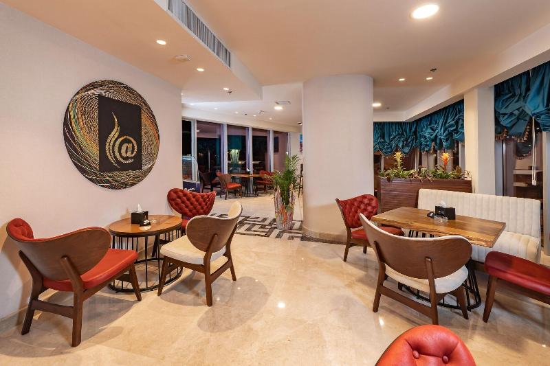 Coral Tower Hotel By Hansa - Restoran