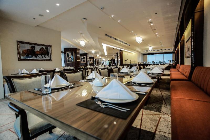 Coral Tower Hotel By Hansa - Restoran
