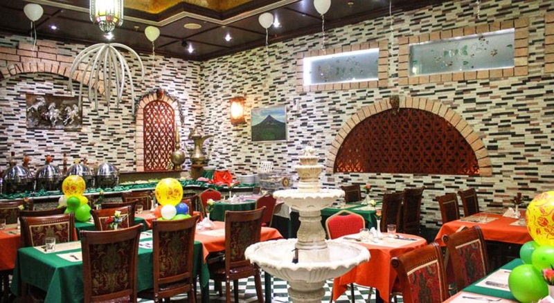 Knight Armour Hotel - Restoran