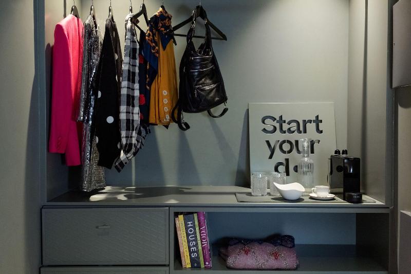 Chic & Basic Dot - Oda