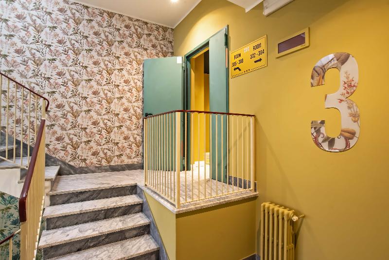 Bloom Hotel Roma - Lobi