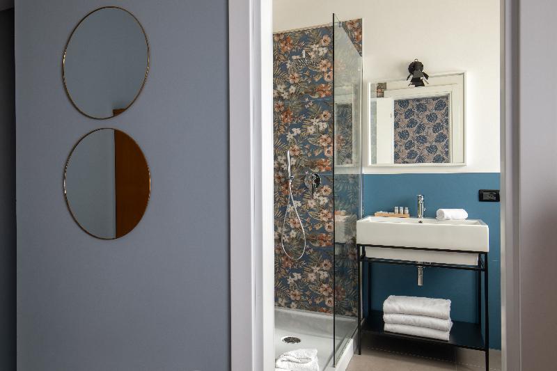 Bloom Hotel Roma - Oda