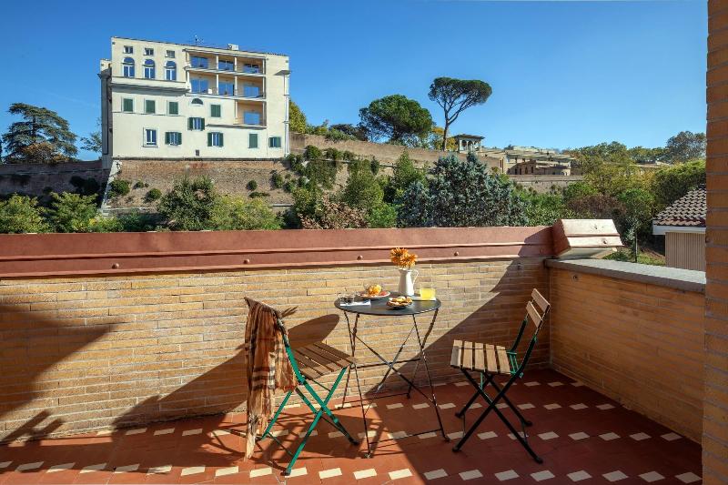 Bloom Hotel Roma - Oda
