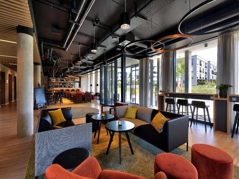 Piazza Hotel und Restaurant - Lobi