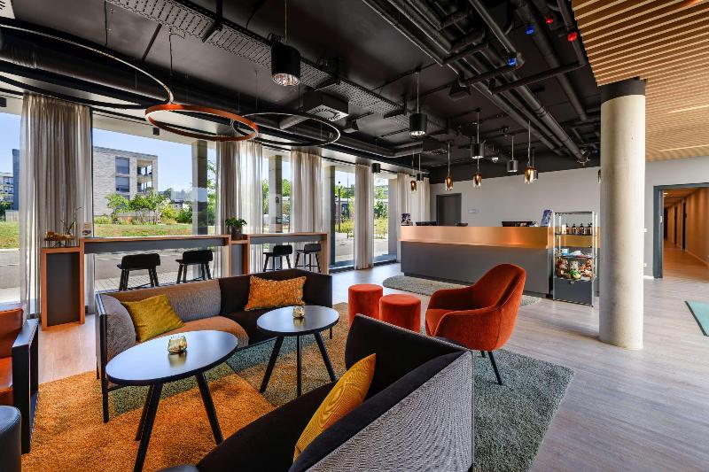 Piazza Hotel und Restaurant - Lobi