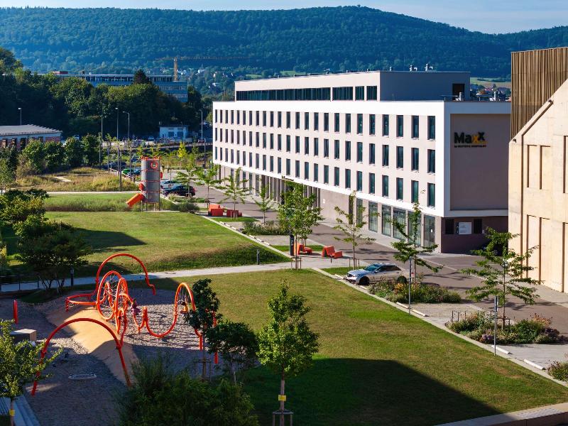 Piazza Hotel und Restaurant - Genel