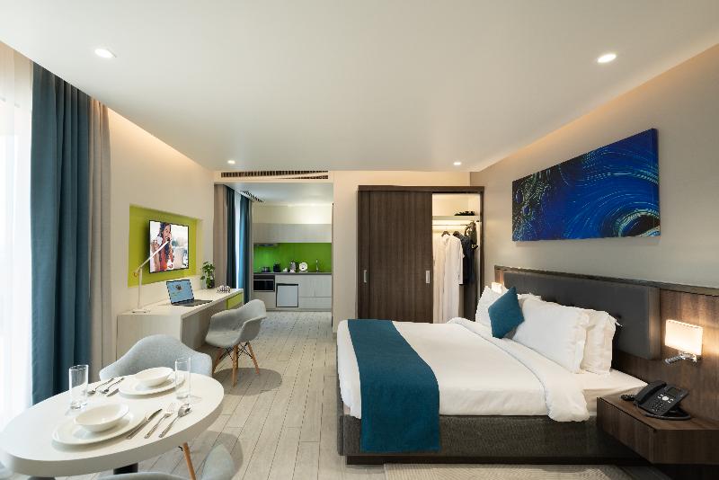 Citadines Al Ghubrah Muscat - Oda