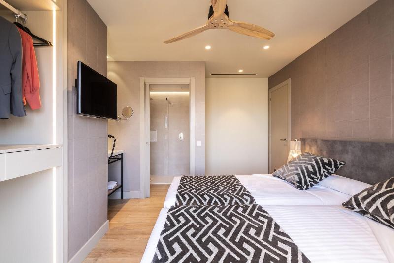 Intelier Core Suites Valencia - Oda
