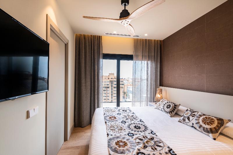 Intelier Core Suites Valencia - Oda
