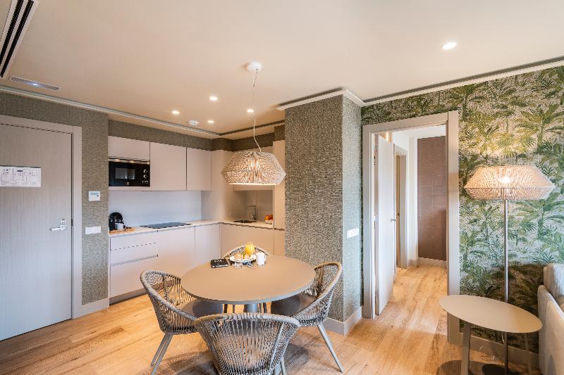 Intelier Core Suites Valencia - Oda