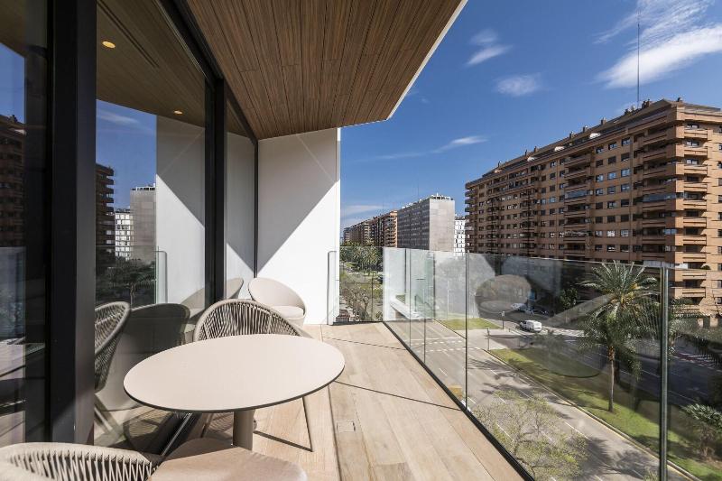 Intelier Core Suites Valencia - Oda