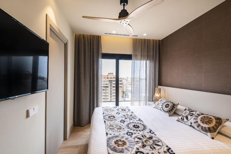 Intelier Core Suites Valencia - Oda