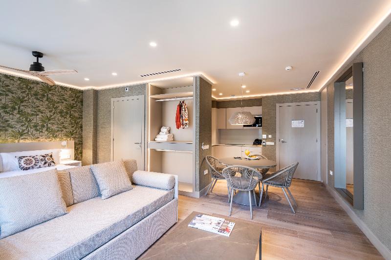 Intelier Core Suites Valencia - Oda